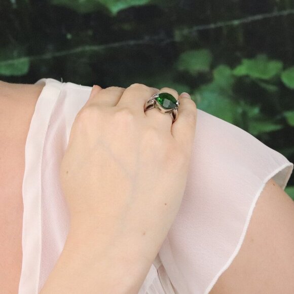 Sterling Silver Green Glass Simulated Emerald CZ and Marcasite Ring Size 6 1/4 - Picture 4 of 8